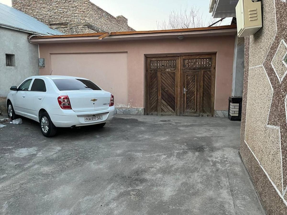 Tasmin Mexr Hostel Samarkand Esterno foto