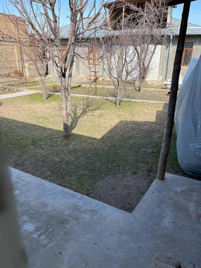 Tasmin Mexr Hostel Samarkand Esterno foto